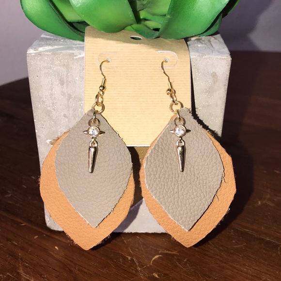 Jewelry - Boho Leather Earrings